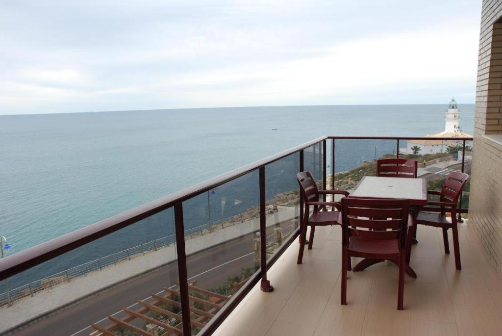 Aparthotel El Faro photo 2