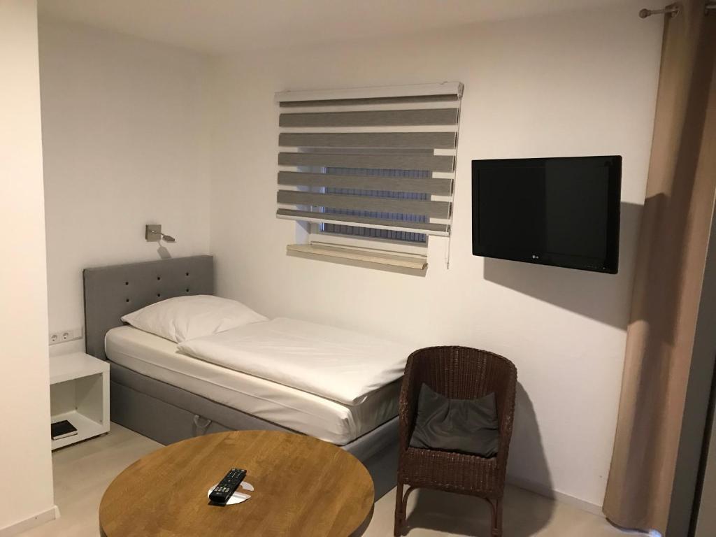Hotel Zum Weinberg photo 3