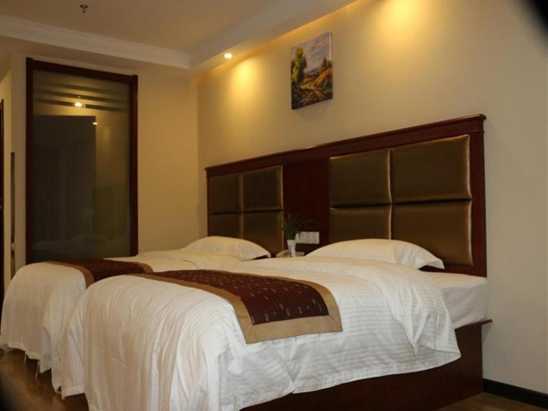 GreenTree Inn HuNan JiShou LongShan Yuelu Avenue Business Hotel photo 1