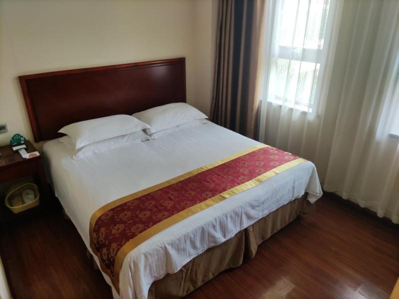 GreenTree Inn Datong Railway Station South Yundingyayuan Express Hotel photo 1