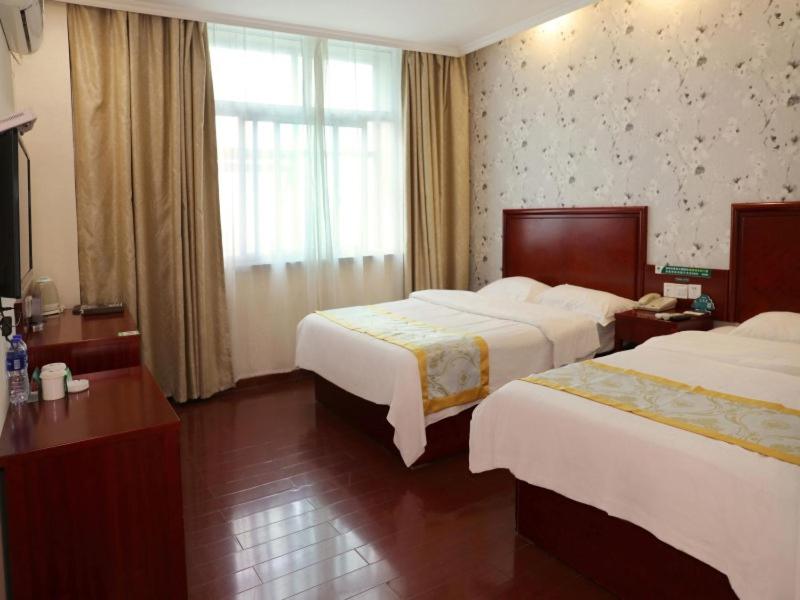 GreenTree Inn Anhui Fuyang Taihe South Xiyang Road Business Hotel photo 2