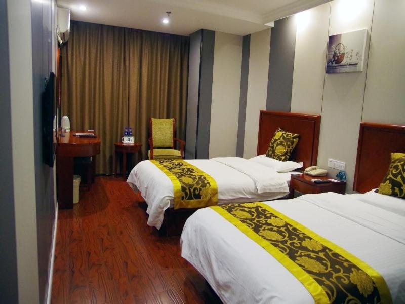 GreenTree Inn Jiangsu Wuxi Jiangyin North Huancheng Road Walking Street Express Hotel photo 4