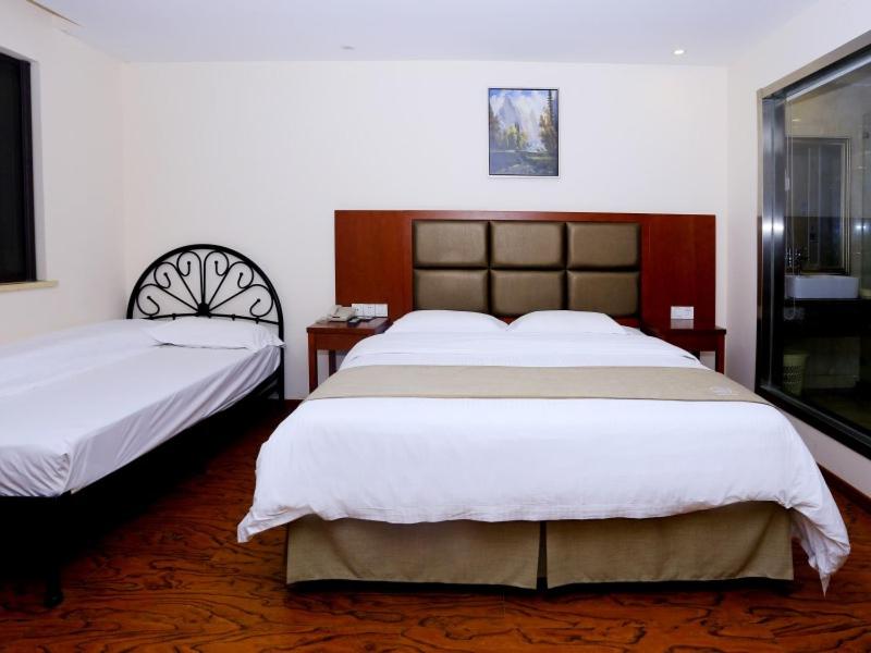 GreenTree Inn AnHui HeFei Heyu Rd. Dayun City Express Hotel photo 1