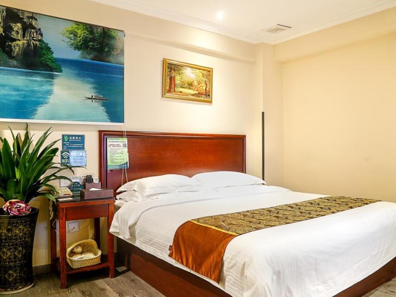 GreenTree Inn Guangdong Shenzhen Longhua New Area Longguan Rord Tianhong Express Hotel photo 1