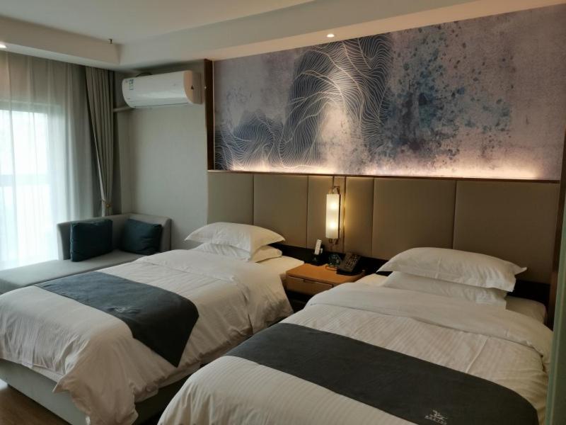 GreenTree Inn Jiangsu Wuxi Hudai FuAn Commercial Plaza Business Hotel photo 2
