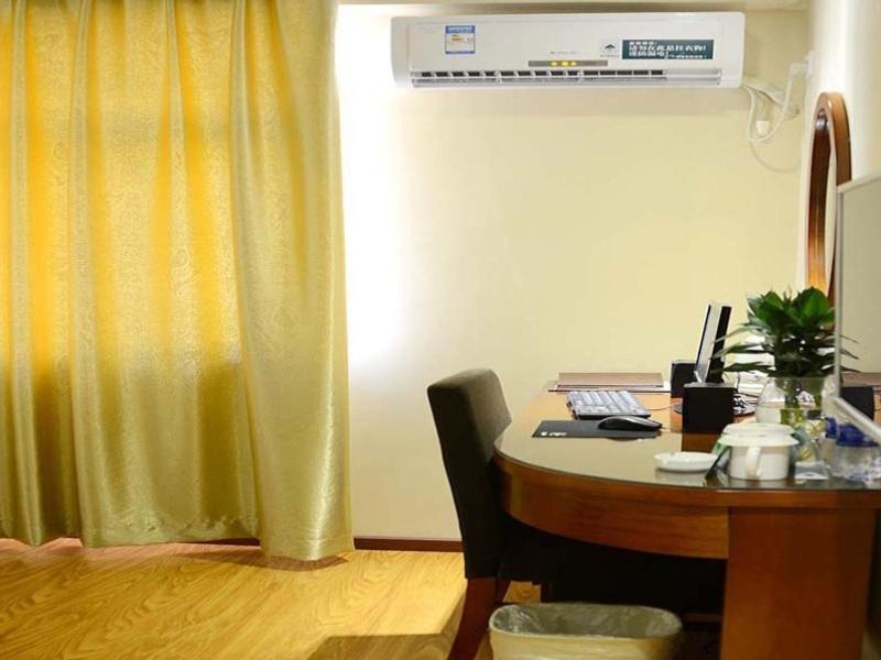 GreenTree Inn Guangdong Shenzhen Longhua New Area Longguan Rord Tianhong Express Hotel photo 4