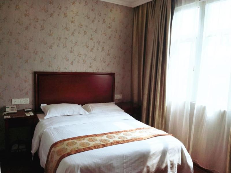 GreenTree Inn Zhejiang Ningbo Dongqian Lake Yinxian Avenue North Mozhi Road Business Hotel photo 4