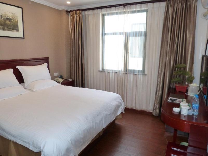 GreenTree Inn Anhui Wuhu Fangte North Changjiang Road Business Hotel photo 3
