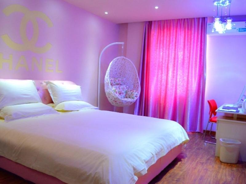 GreenTree Inn ShanXi LuLiang FengShan Road Central Park Express Hotel photo 3