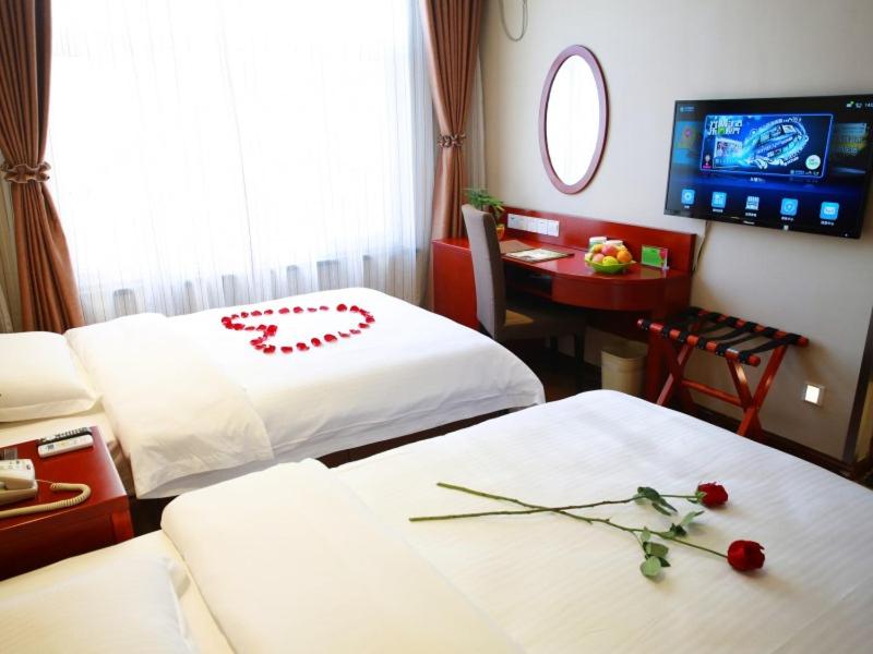 GreenTree Inn Xinjiang Bole Wanxianghui Express Hotel photo 2