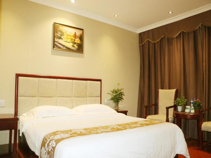 GreenTree Inn Guangzhou Panyu Chimelong Paradise Business Hotel photo 2