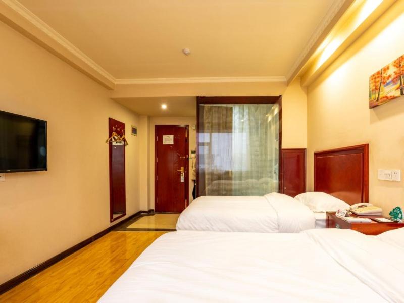 GreenTree Inn GanSu BaiYin East Bus Station LanBao Road Express Hotel photo 4