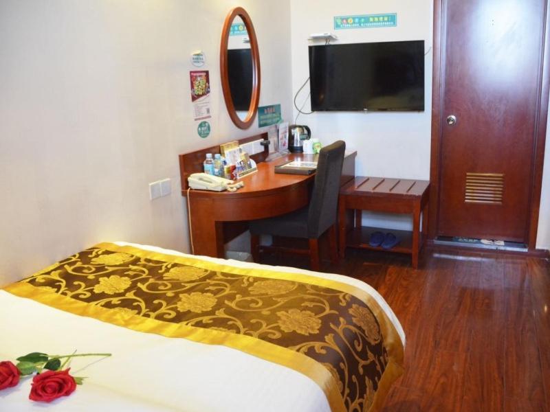 GreenTree Inn Fuyang Shopping Mall photo 1