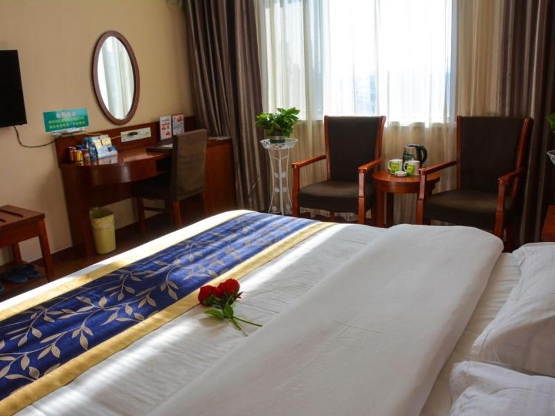 GreenTree Inn Fuyang Shopping Mall photo 2