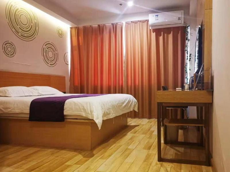 GreenTree Inn DaLian JinZhou District Light Industry College Express Hotel photo 1