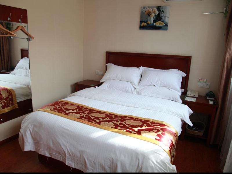 GreenTree Inn Jiangsu Wuxi Xibei Town Xingtiandi Shell Hotel photo 2