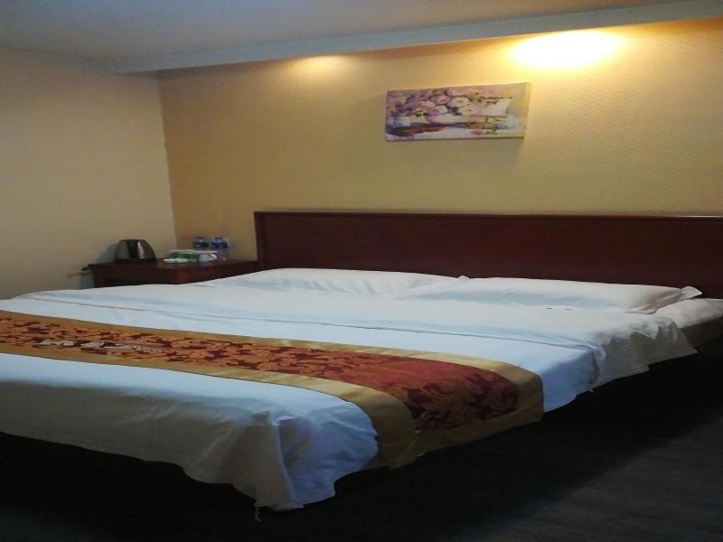 GreenTree Innn Jiangsu Changzhou Changhe Express Hotel photo 2