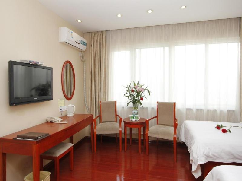 GreenTree Inn Rizhao West Station Suning Plaza photo 2