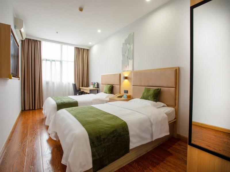 GreenTree Inn Changzhou Xinbei District Taihu Road Wanda Plaza Dinosaur Park Express Hotel photo 2