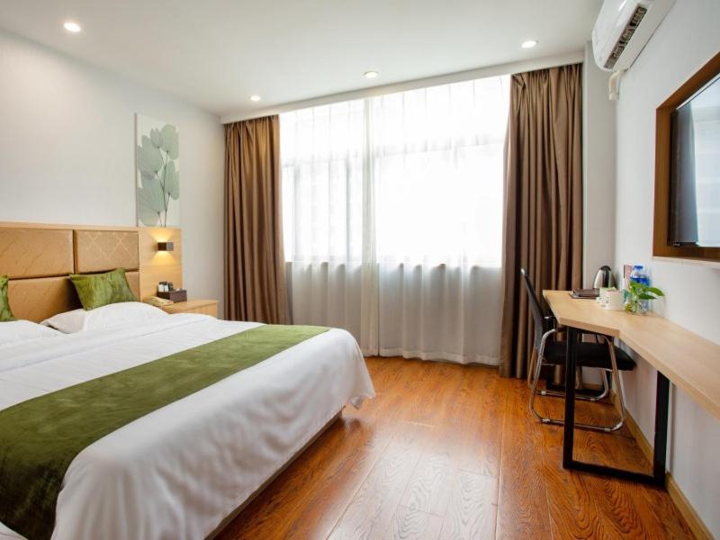 GreenTree Inn Changzhou Xinbei District Taihu Road Wanda Plaza Dinosaur Park Express Hotel photo 3