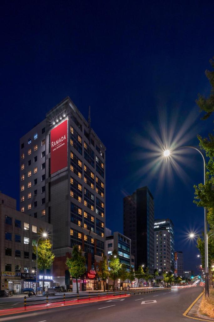 Ramada by Wyndham Seoul Dongdaemun photo 1