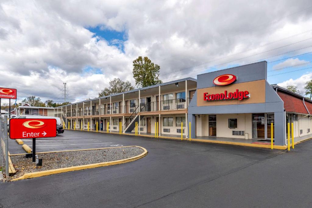 Econo Lodge North Charlottesville photo 1