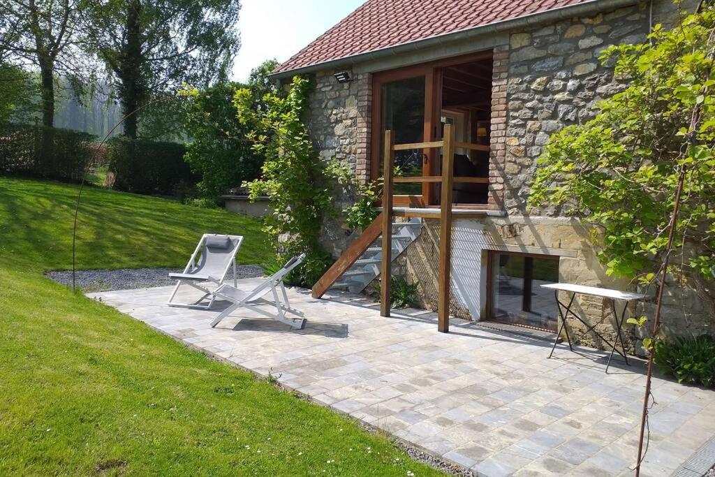 Gite de Miavoye, calme nature chaleur vue tennis
