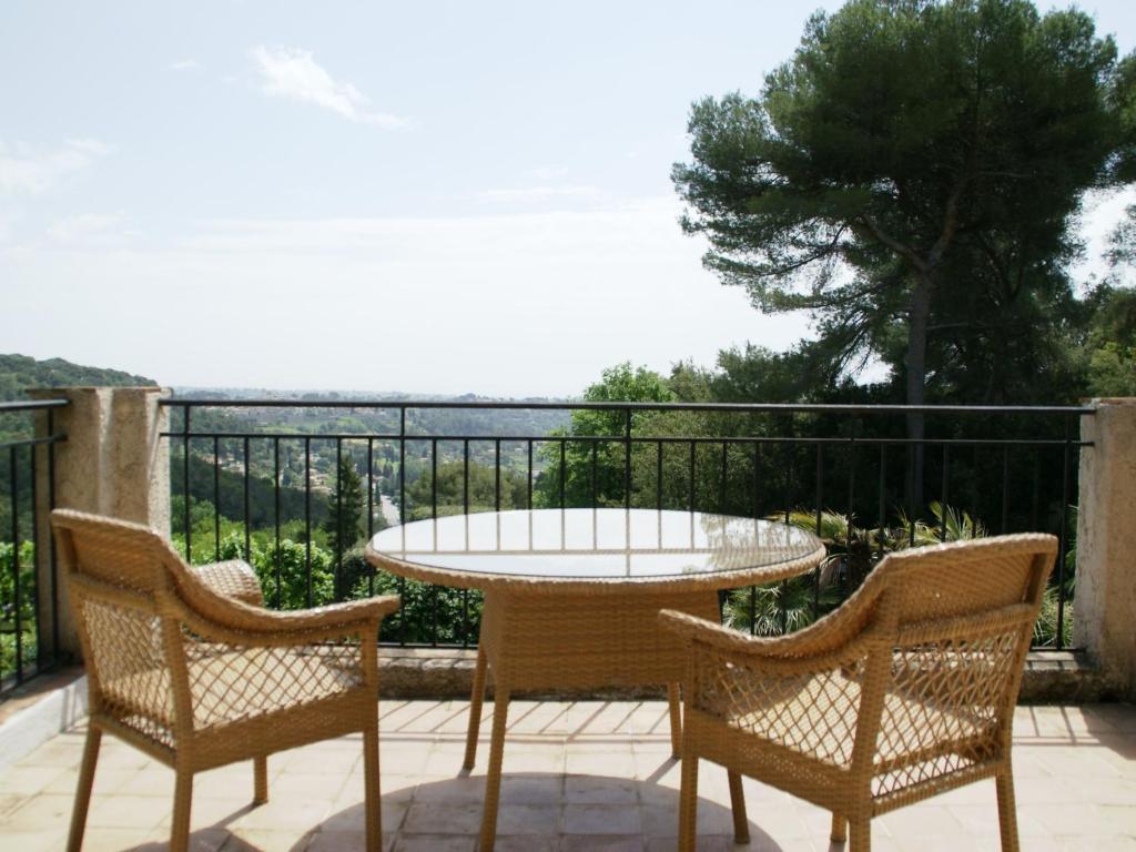Superb villa with private pool photo 2