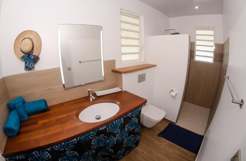 Le Neliza Beach Lodge Raiatea photo 4