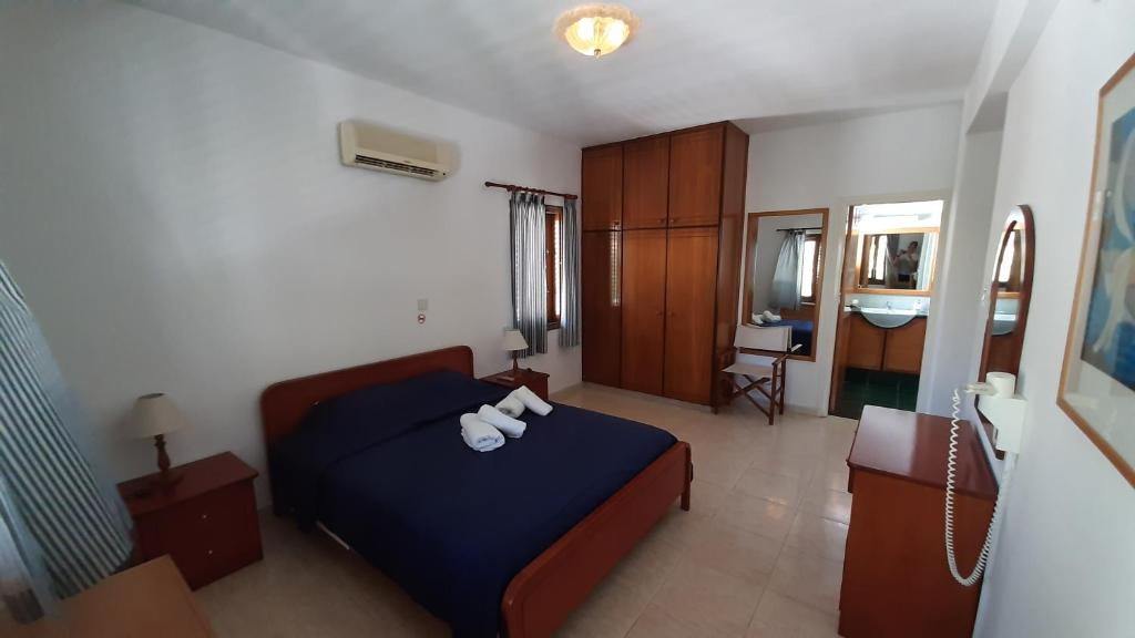 Chriseleni Latchi Villas photo 1