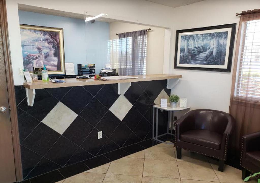 Executive Inn Woodward photo 4