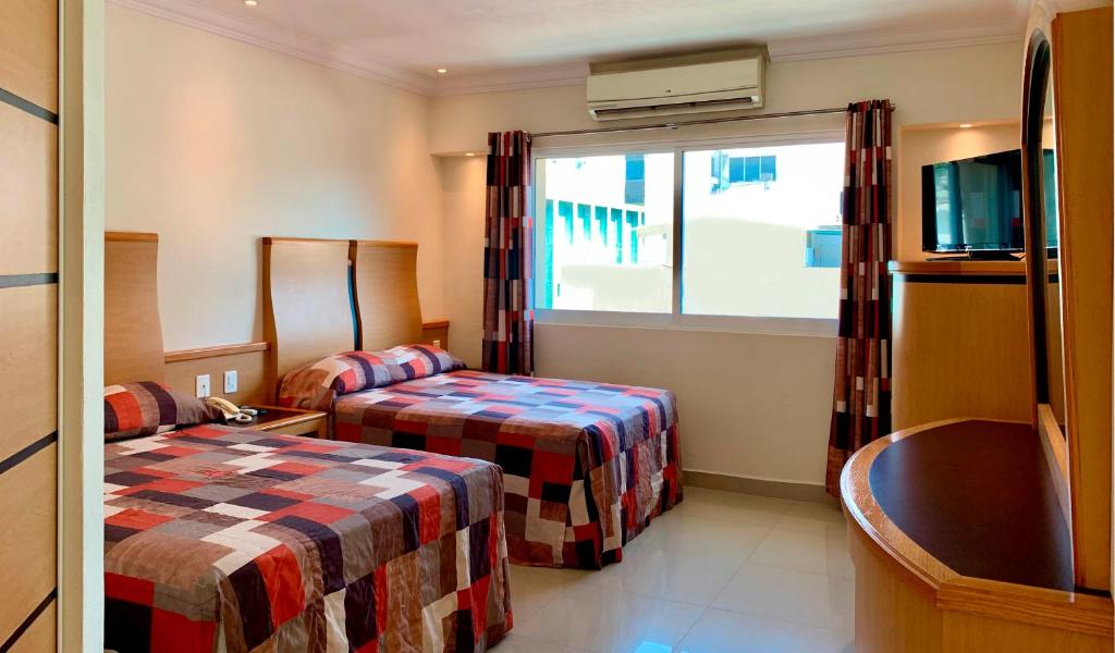 Двухместный (Двухместный номер с 2 двуспальными кроватями), Hotel Nilo
