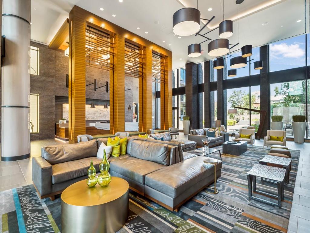 Bluebird Suites at Reston Town Center photo 4
