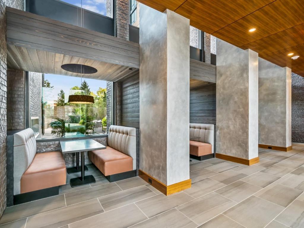 Bluebird Suites at Reston Town Center photo 3