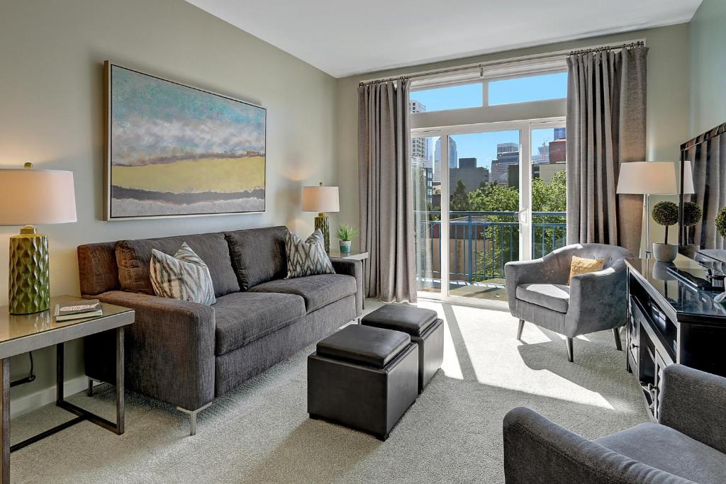 City Water View Oasis with Pool & Gym near Cruise in Heart of Seattle image