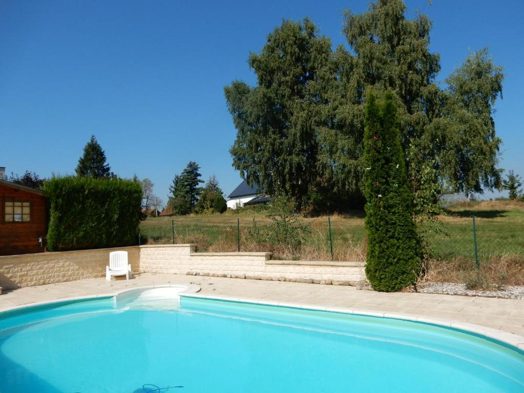 Modern holiday home with pool in Phalsbourg photo 4