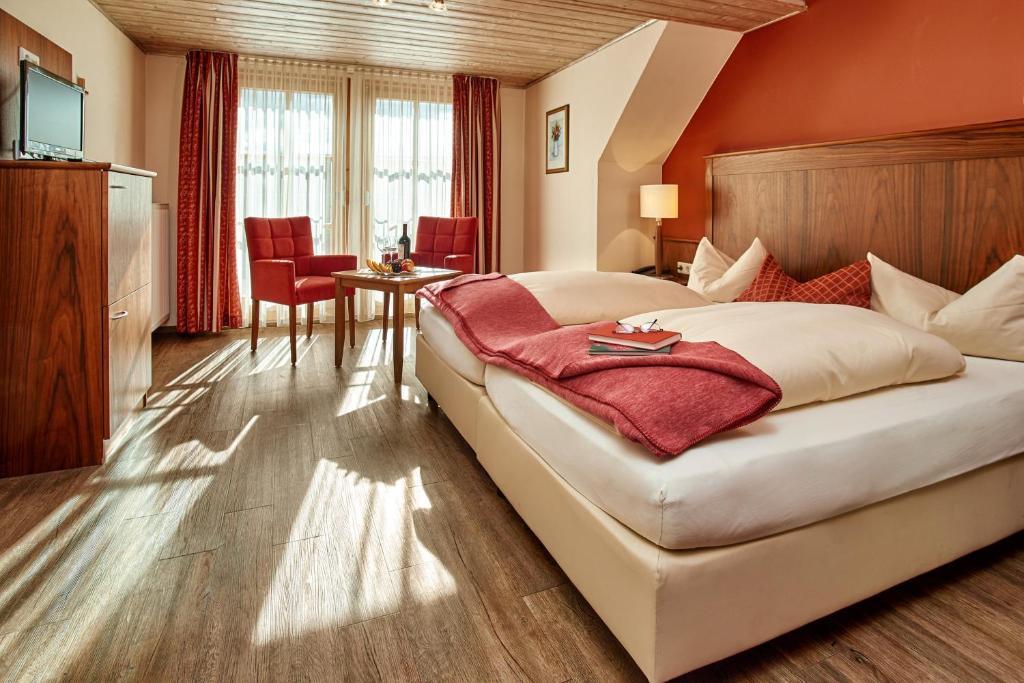 Hotelgasthof zur Sonne photo 3