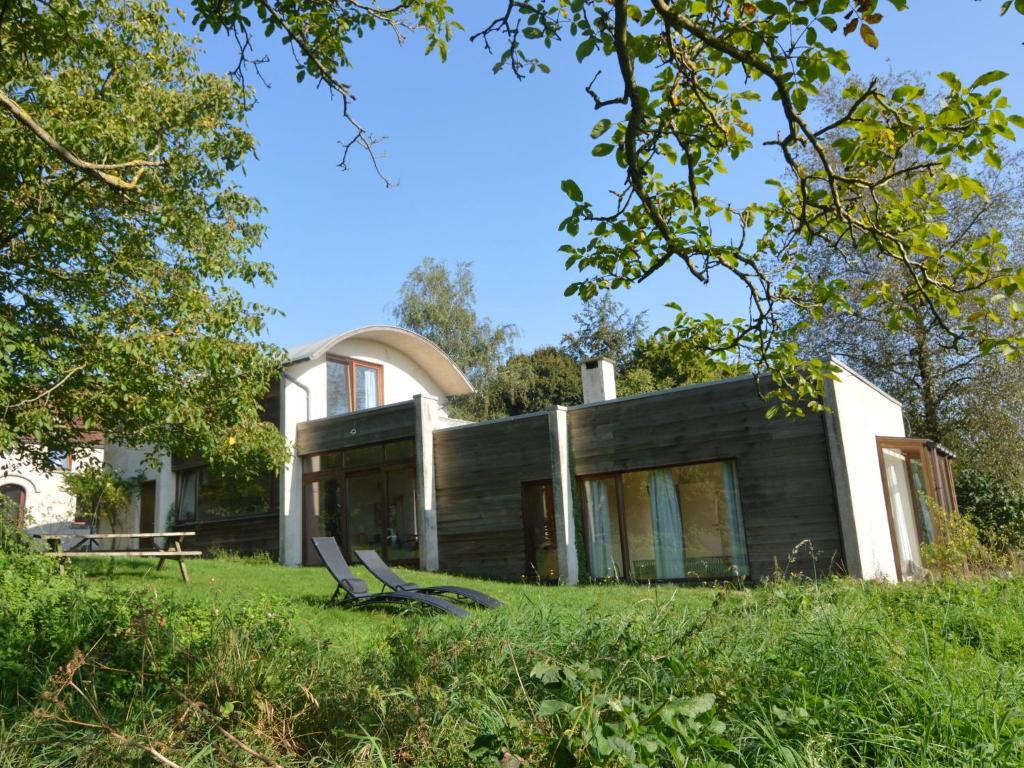 Charming Holiday Home in Brussels with Swimming Pool