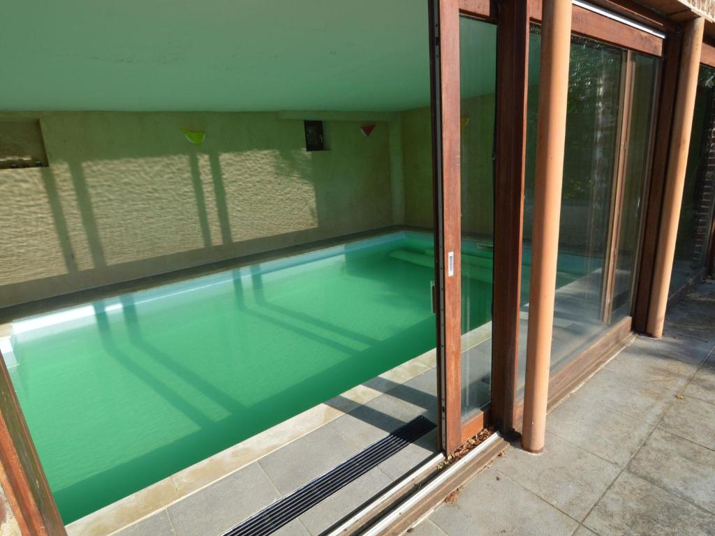 Charming Holiday Home in Brussels with Swimming Pool photo 4