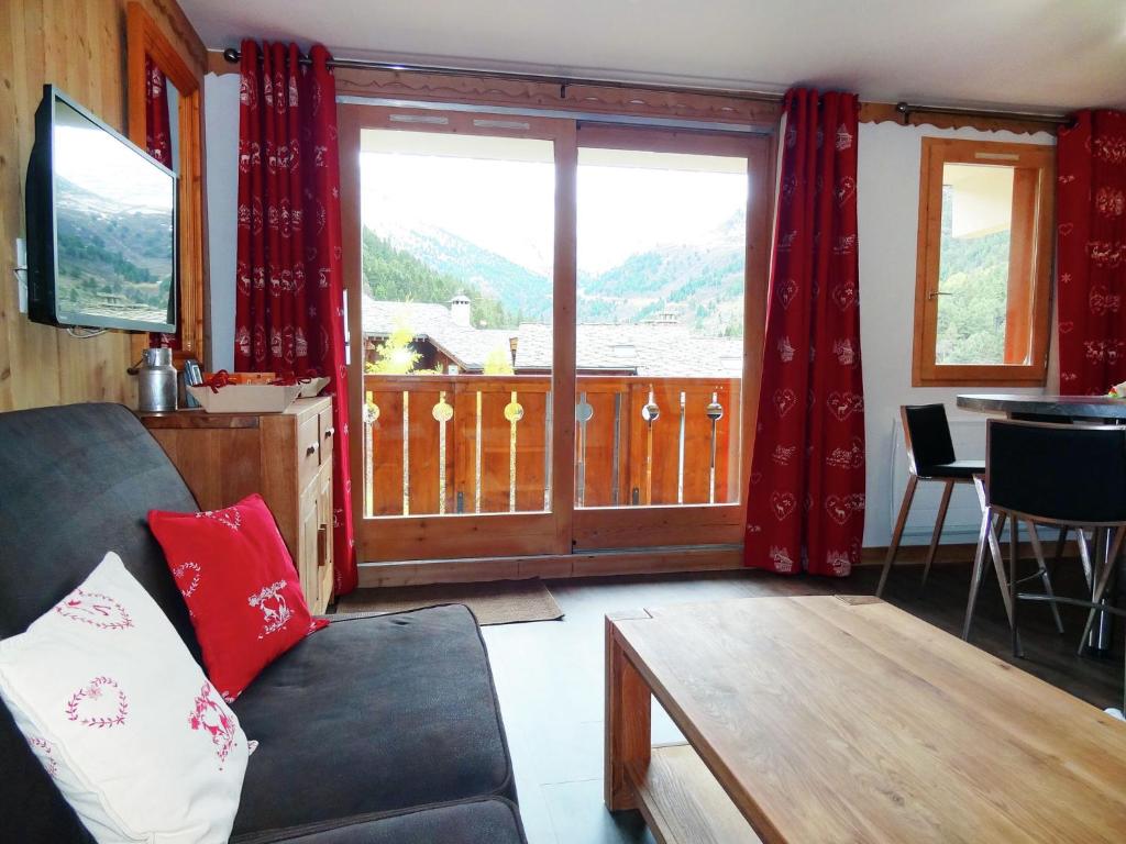 Simplistic Apartment in M ribel near Les 3 Vall es photo 2