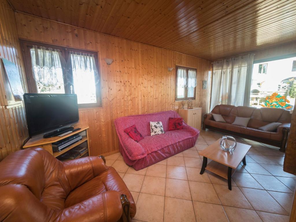Quaint Holiday Home In Girmont Val d Ajol with Terrace photo 3