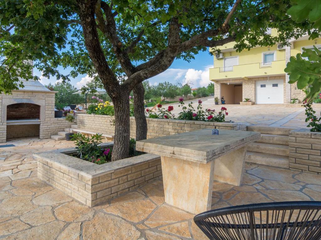 Beautiful villa in Lisicic with private pool photo 3