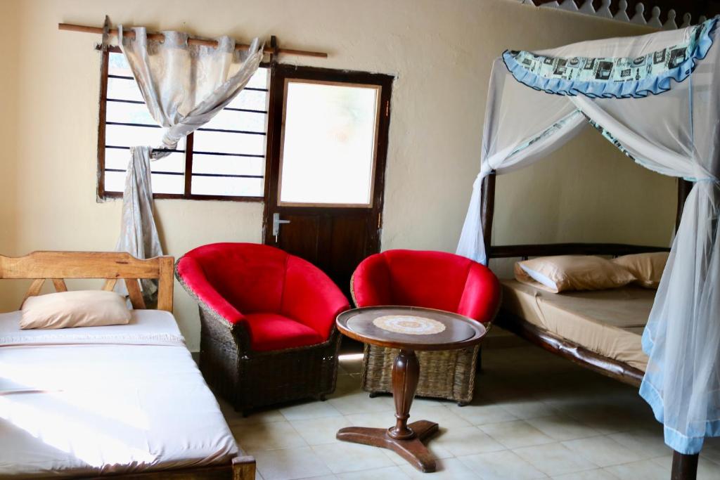 Room in Guest room - A wonderful Beach property in Diani Beach Kenya - A dream holiday place photo 4
