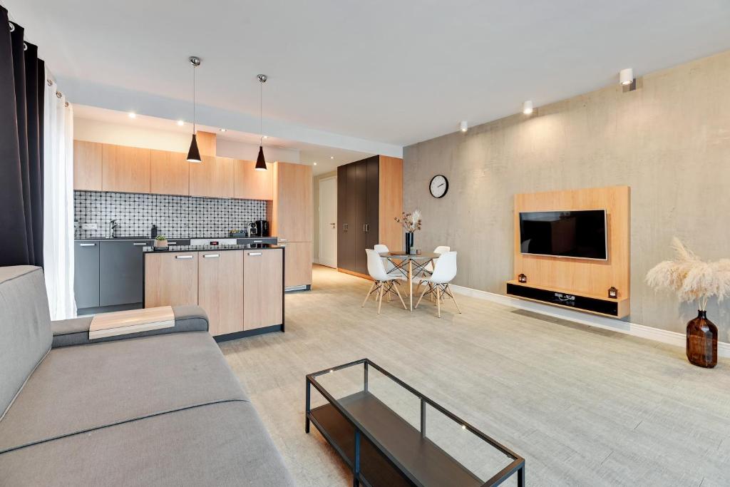 Апартаменты (Апартаменты с балконом), Downtown Apartments Waterlane SPA