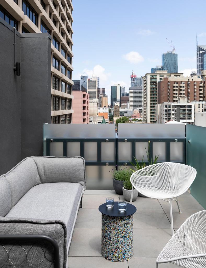 Lancemore Crossley St. Melbourne photo 3