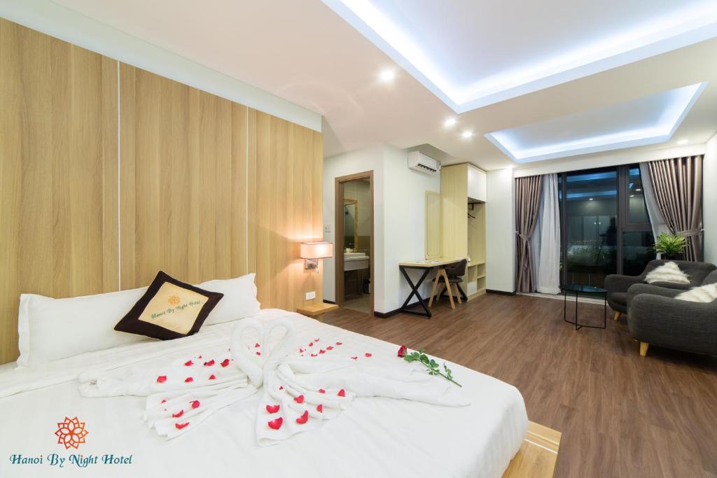 Апартаменты (Апартаменты с видом на море), Hanoi By Night Condotel