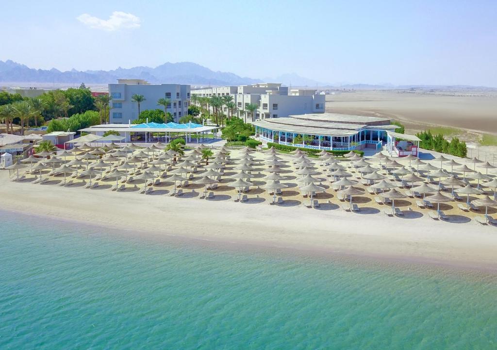 Solymar Soma Beach photo 1