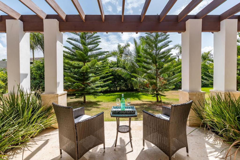 Stunning Villa with Private Pool and Jacuzzi in Casa de Campo photo 1