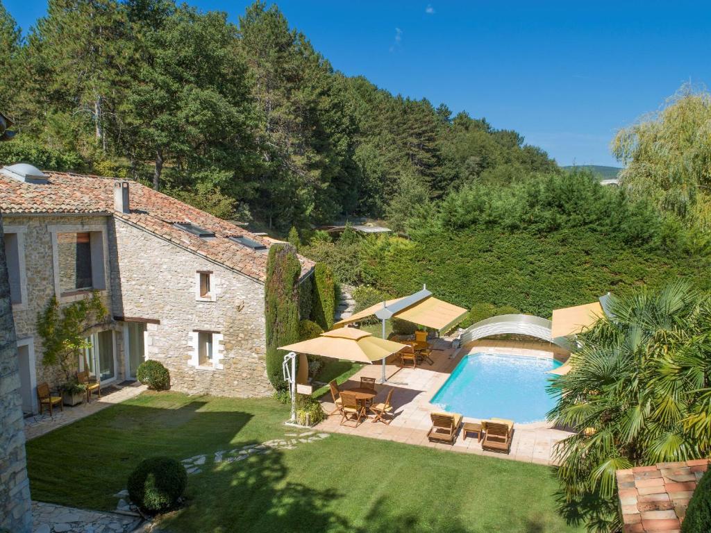La Campagne St Lazare - Restaurant Chambres d'Hôtes Piscine & SPA photo 2