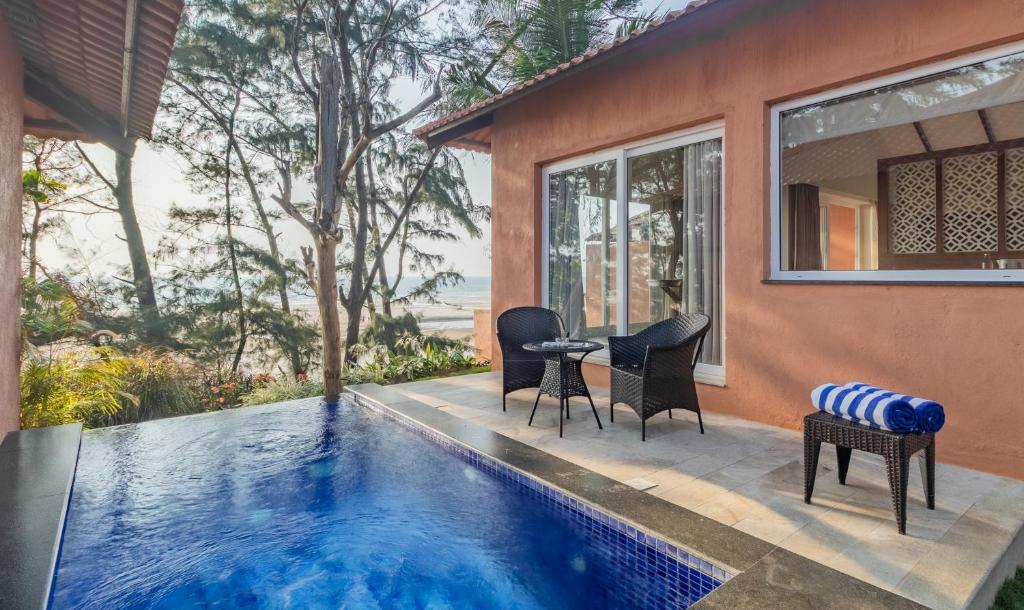 Сьюит (Presidential Suite with Private Plunge Pool), Regenta Place Mandrem Beach Resort